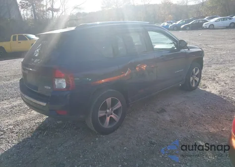 2017 Jeep Compass High Altitude 4X4 из США, поврежденный, VIN 1C4NJDEB5HD111443